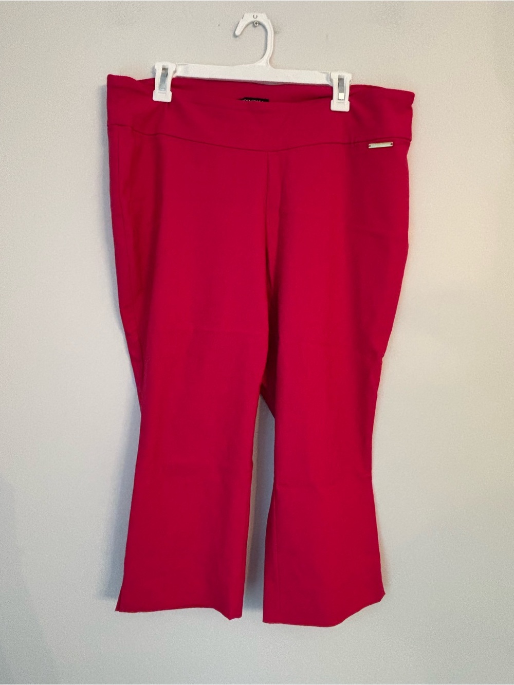 Roz & Ali Pink Capri Pant Size 18